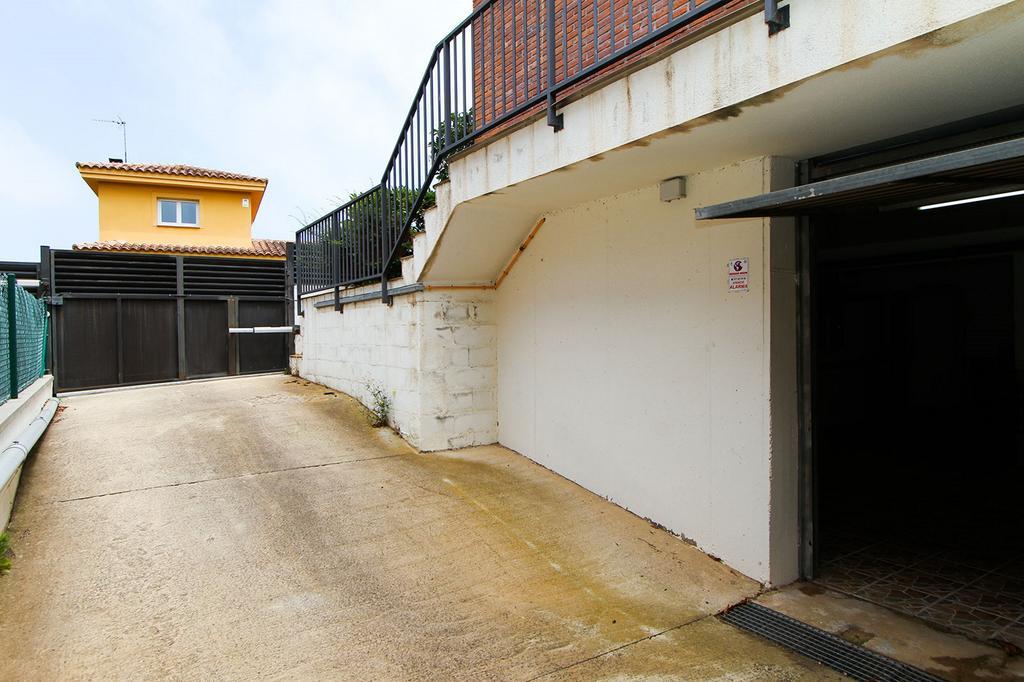 Cerr Drm Villa ซาลอว์ ภายนอก รูปภาพ
